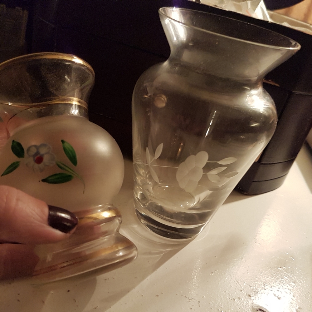 Small Vases - Picture 2 of 2
